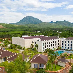 度假村 美山传统水疗度假村, Uat Luy